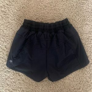 Lululemon Tracker Shorts black